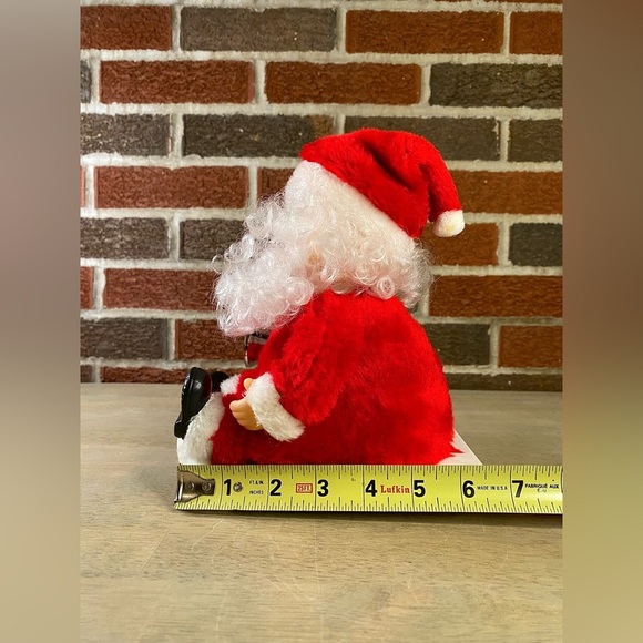 Vintage Sledding Santa Musical Bump Go Action Ringing Bell 3 Songs‎ Moves 80s - Picture 4 of 11